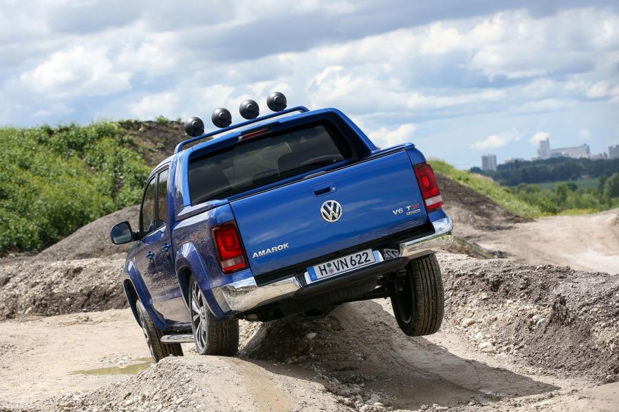  Volkswagen Amarok Double Cab Aventura 2016 года  (WW) (фото 19 из 43)